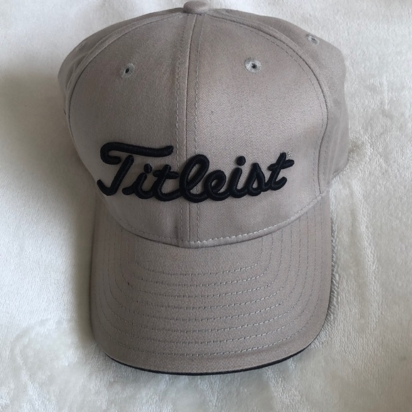 New Titleist ProV1 Footjoy Golf Cap